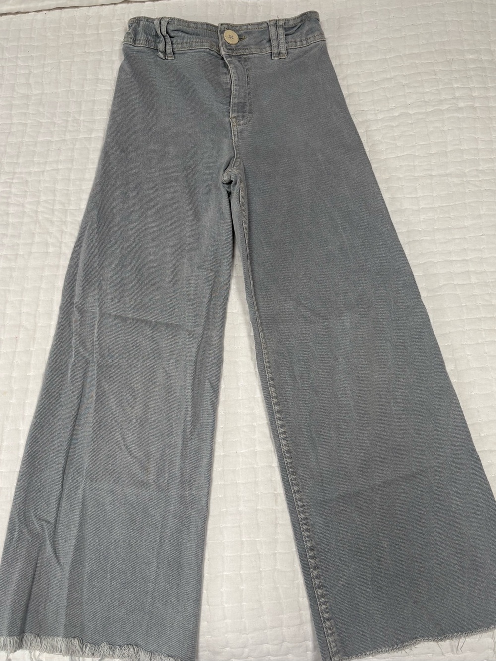 Zara Girls Gray Wide Leg Jeans Raw Hem Size 11-12